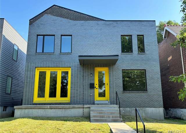 Property at 4129 Lafayette Ave, St Louis, MO 63110, 3 beds, 2.5 baths