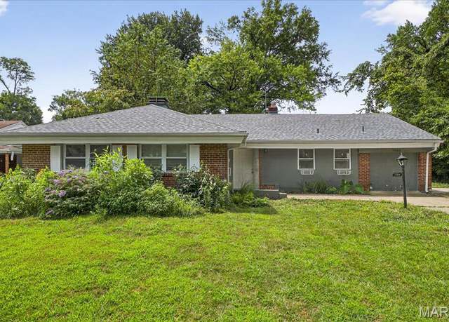 Property at 7584 Amherst Ave, University City, MO 63130, 4 beds, 2 baths