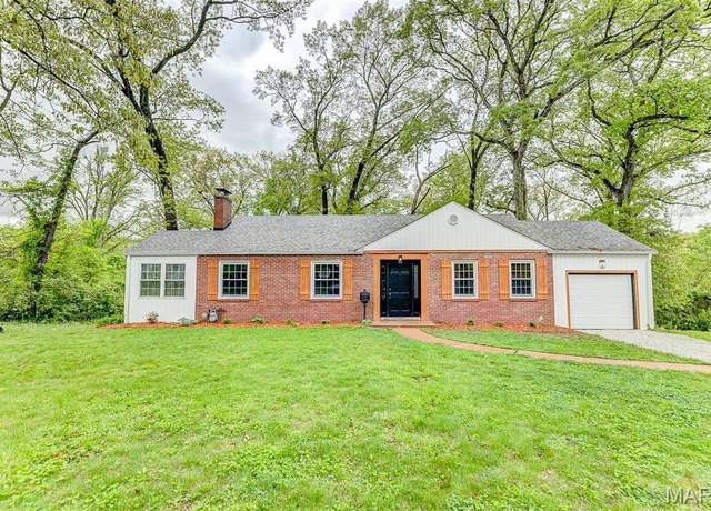 Property at 14 Carson Dr, Belleville, IL 62223, 2 beds, 1 bath