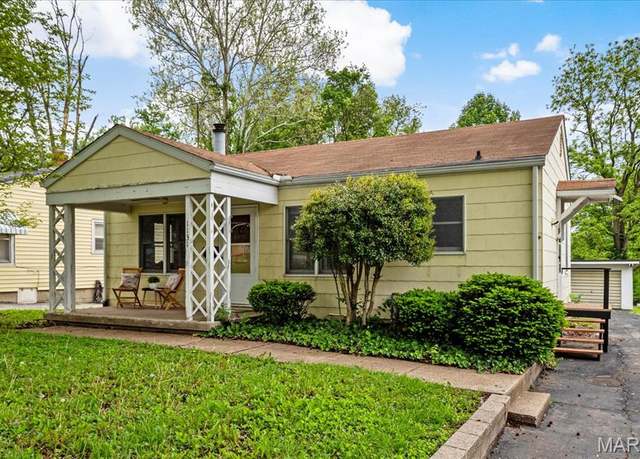 Property at 1131 Vernie Ave, Alton, IL 62002, 3 beds, 2 baths