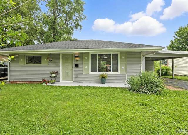 Property at 26 Rissant Dr, Florissant, MO 63031, 2 beds, 1 bath