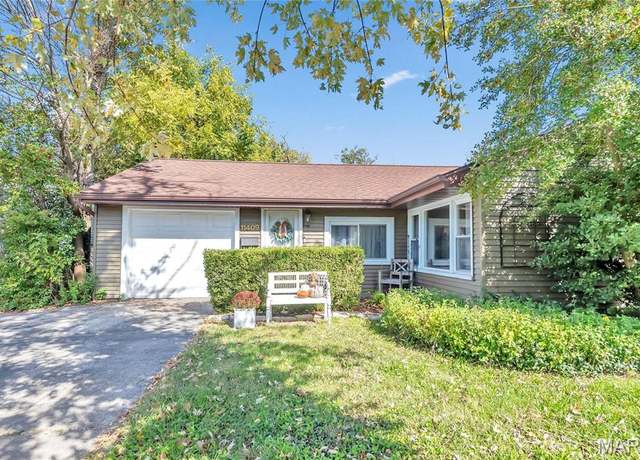 Property at 11409 Manchester Rd, St Louis, MO 63122, 2 beds, 1 bath