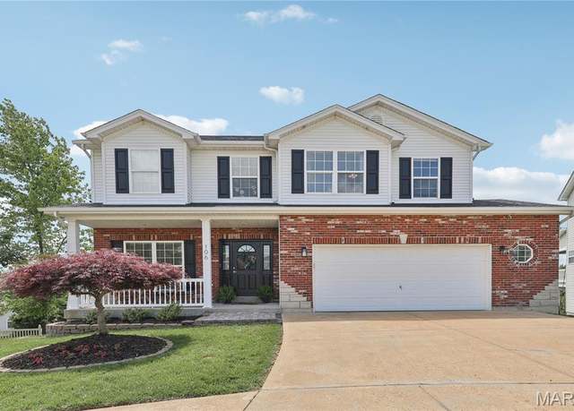 Property at 106 Winter Lake Blvd, Fenton, MO 63026, 4 beds, 2.5 baths
