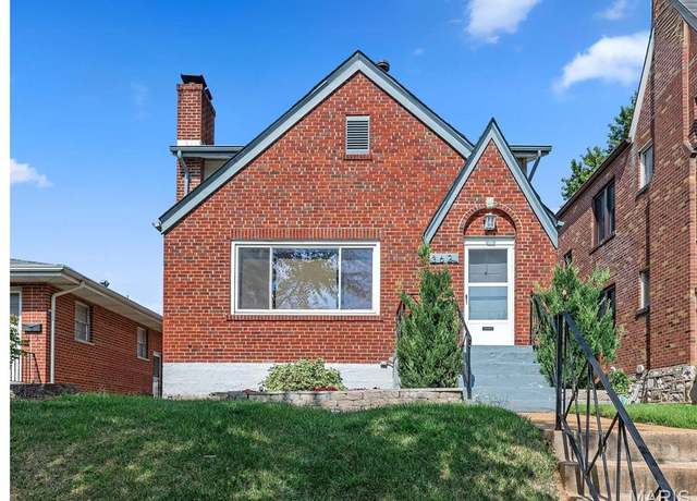Property at 3621 Watson Rd, St Louis, MO 63109, 5 beds, 2 baths