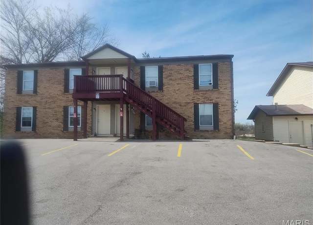 Property at 1505 N Commercial Ave #1505, St Clair, MO 63077, 26 beds, 16 baths