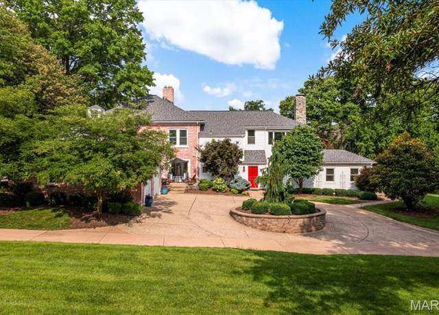 Property at 10002 Litzsinger Rd, Ladue, MO 63124, 5 beds, 4 baths