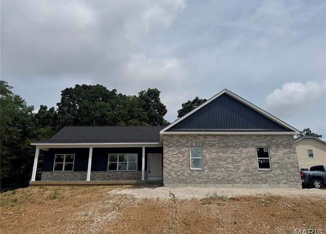 Property at 10795 Mulberry Dr, Foristell, MO 63348, 3 beds, 2 baths