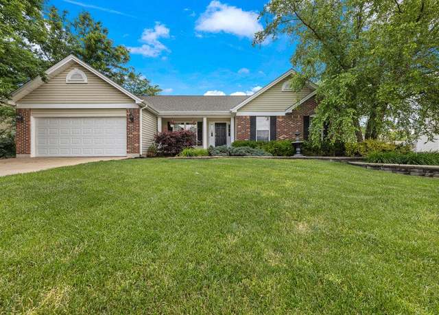 Property at 27 Palace Green Ct, O'fallon, MO 63366, 4 beds, 3 baths