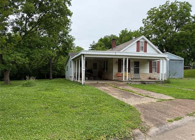 Property at 237 Kies Ave, Jackson, MO 63755, 3 beds, 1 bath
