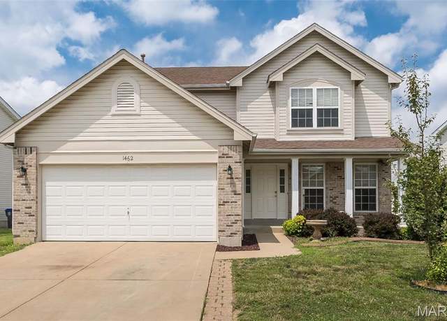 Property at 1462 Briarchase Dr, Lake St Louis, MO 63367, 4 beds, 2.5 baths