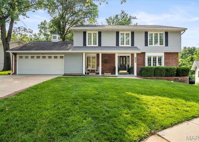 Property at 15371 Timber Hill Ln, Chesterfield, MO 63017, 4 beds, 2.5 baths