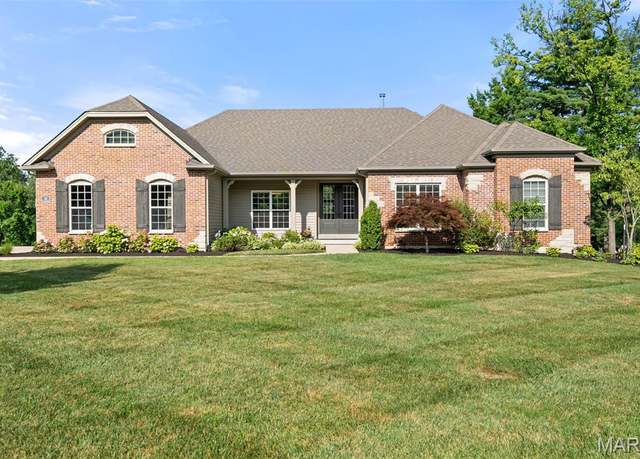 Property at 32 Chesterton Ln, Chesterfield, MO 63017, 5 beds, 5 baths