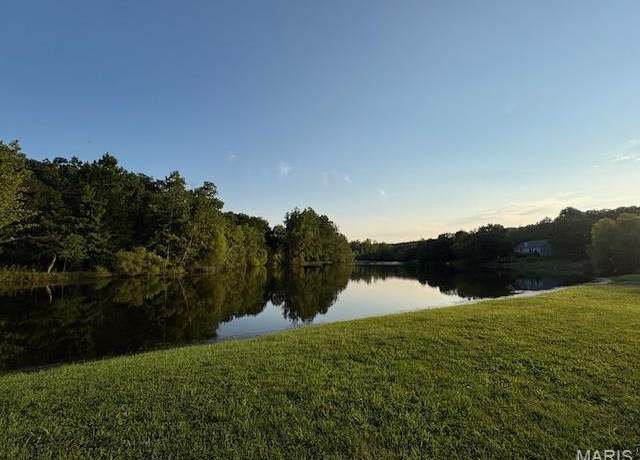 Property at 5683 Forest Dr, Hillsboro, MO 63050