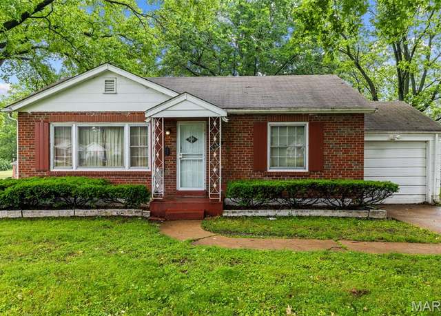 Property at 1988 Driftway Dr, St Louis, MO 63114, 2 beds, 1 bath