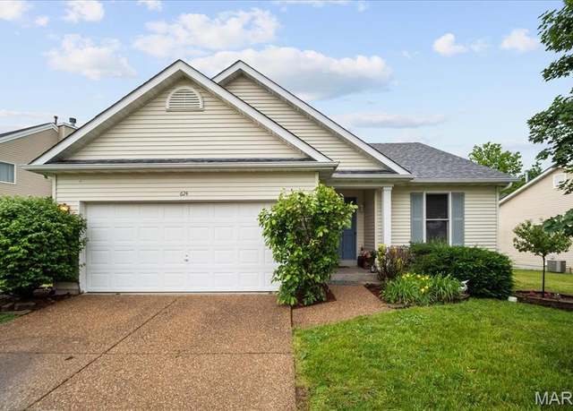 Property at 624 Colegrove Dr, Wentzville, MO 63385, 3 beds, 3 baths