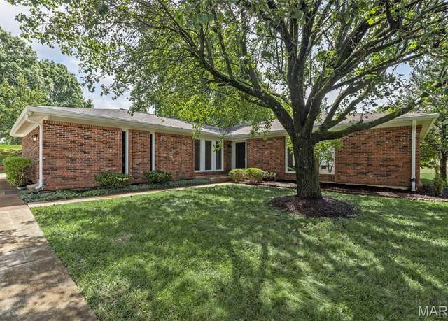 Property at 342 Clayton Trails Dr, Ellisville, MO 63011, 4 beds, 2.5 baths