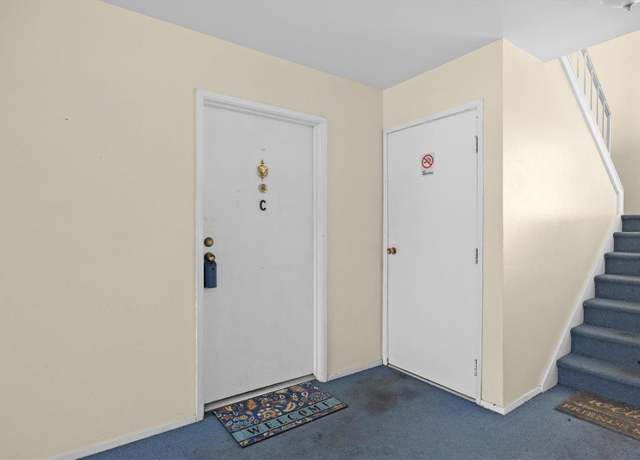 Property at 1049 Lafayette Ct Unit C, Collinsville, IL 62234, 2 beds, 1 bath