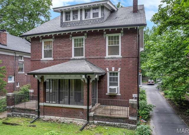 Property at 315 Westgate Ave, St Louis, MO 63130, 3 beds, 2.5 baths