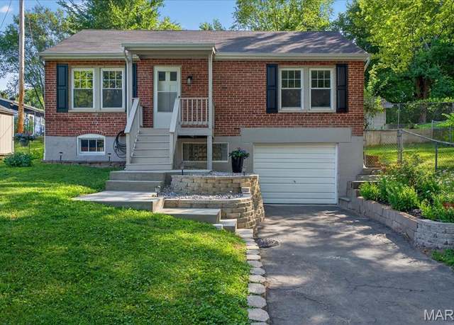 Property at 33A Marie Dr, St Charles, MO 63301, 2 beds, 1 bath