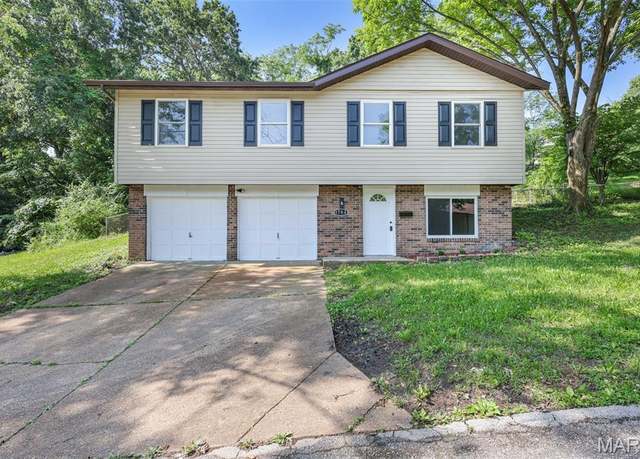 Property at 1762 Burgess Way, MO 63012, 3 beds, 2 baths