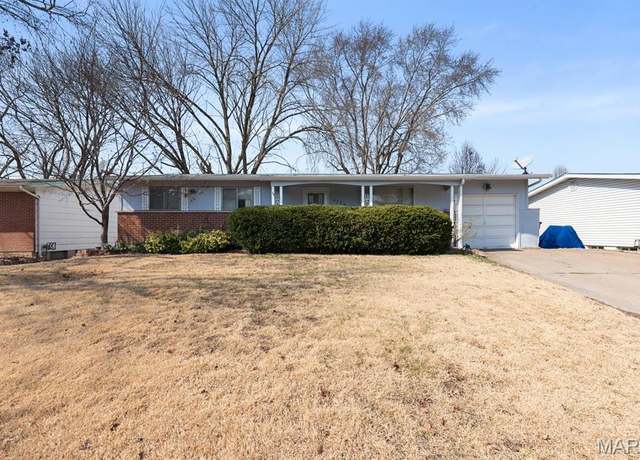 Property at 2755 Patterson Rd, Florissant, MO 63031, 2 beds, 1 bath