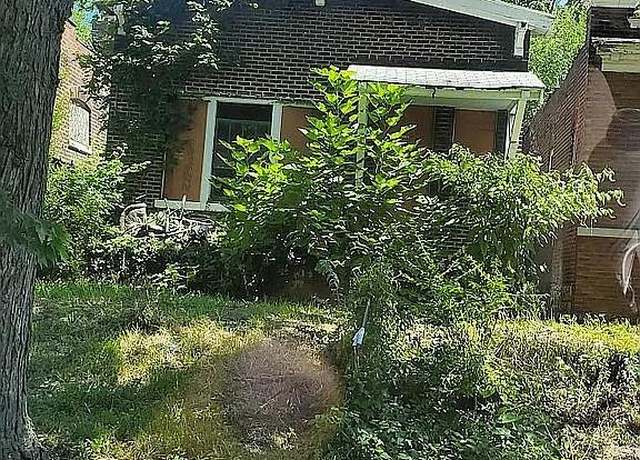 Property at 5125 Terry Ave, St Louis, MO 63115, 2 beds, 1 bath