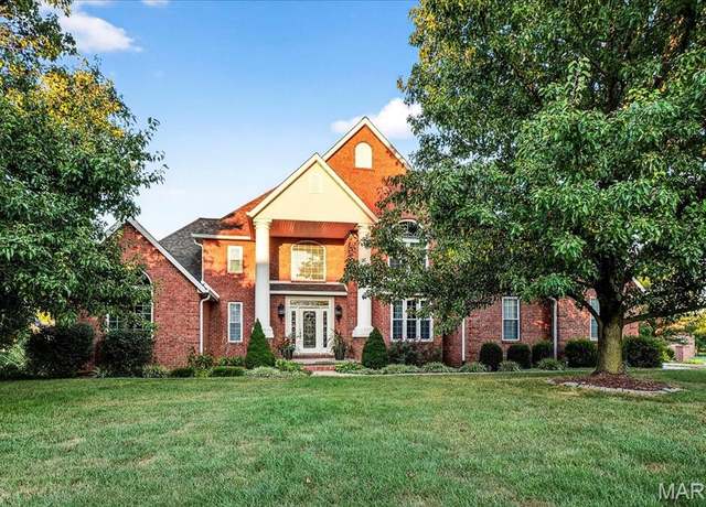 Property at 1676 Lancaster Dr, O'fallon, IL 62269, 5 beds, 4.5 baths