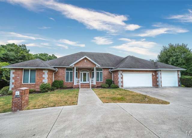 Property at 709 Southview Dr, Rolla, MO 65401, 5 beds, 4 baths
