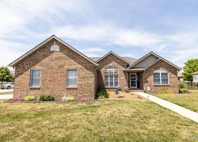 Property at 9631 Winchester St, Mascoutah, IL 62258, 4 beds, 3 baths