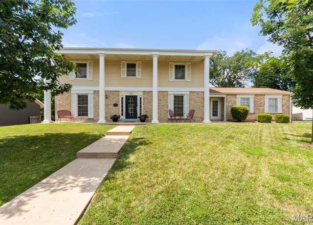 Property at 603 Rue Montand Dr, Ballwin, MO 63011, 4 beds, 2.5 baths