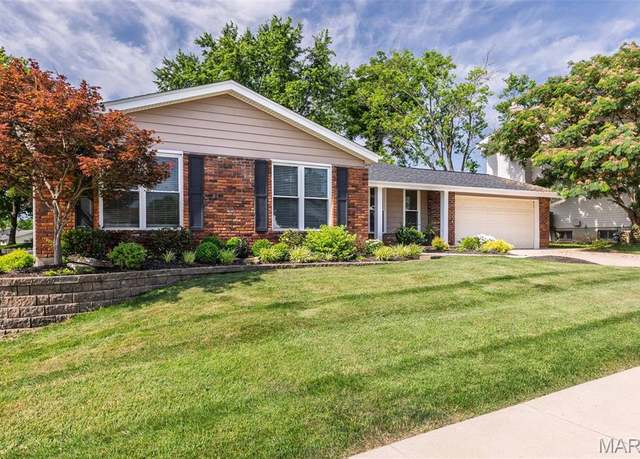 Property at 15152 Appalachian Trl, Chesterfield, MO 63017, 3 beds, 2 baths