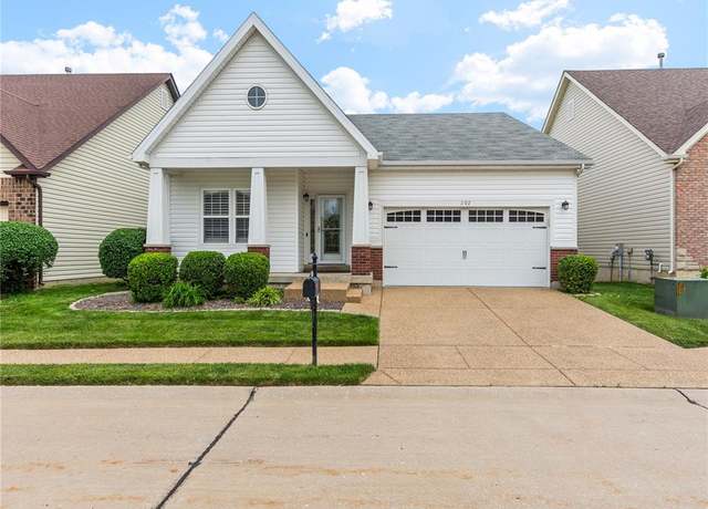 Property at 202 Natural Spring Dr, St Peters, MO 63366, 4 beds, 3 baths