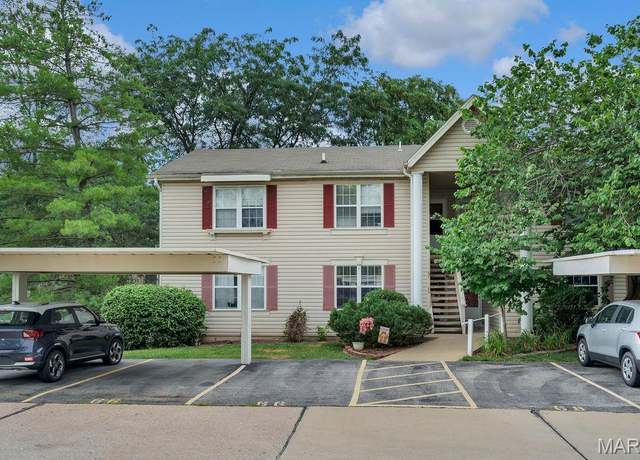 Property at 66 Sugar Ridge Ct #1, St Peters, MO 63376, 2 beds, 2.5 baths
