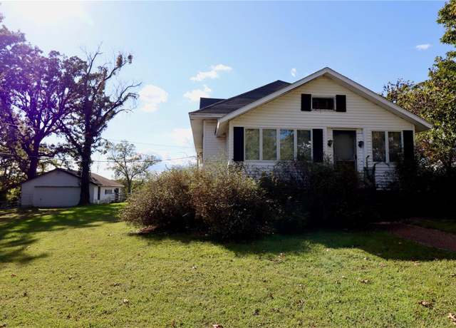 Property at 33475 Highway 5, Lebanon, MO 65536, 3 beds, 3 baths