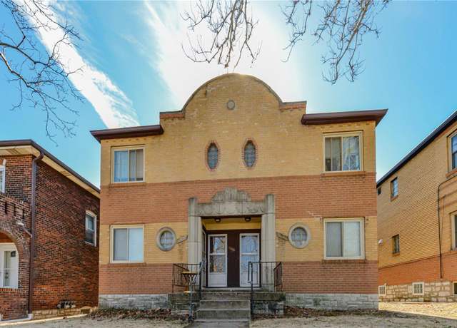 Property at 5050 Potomac St, St Louis, MO 63139, 4 beds, 4 baths