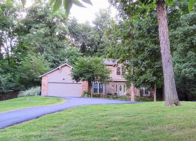 Property at 216 Spring Oaks Dr, Ballwin, MO 63011, 4 beds, 3.5 baths