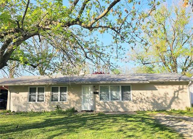 Property at 24 E Adams Dr, Cahokia, IL 62206, 4 beds, 1 bath