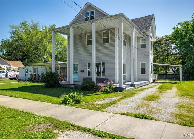 Property at 604 N Illinois Ave, Litchfield, IL 62056, 3 beds, 2 baths