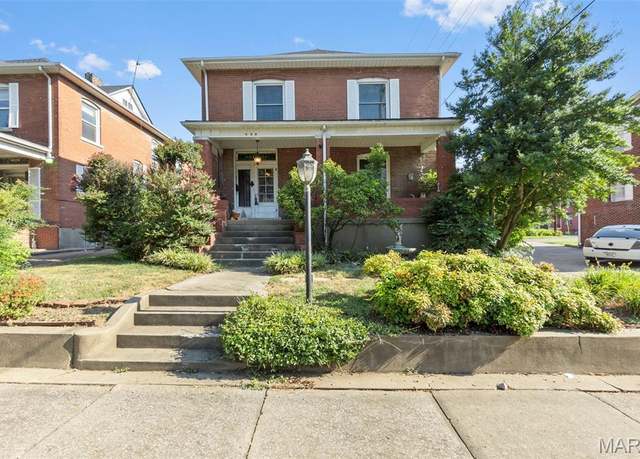 Property at 820 824 Themis St, Cape Girardeau, MO 63701, 4 beds, 2.5 baths