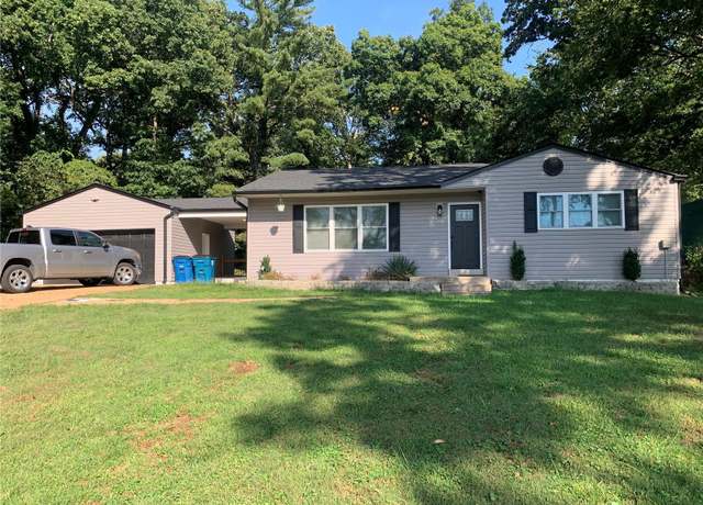 Property at 4854 Mehl Ave, St Louis, MO 63129, 3 beds, 1 bath