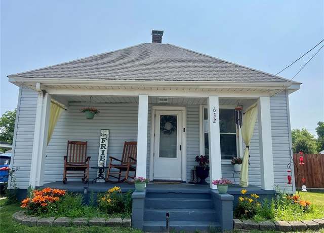 Property at 632 Bowman Ave, East Alton, IL 62024, 3 beds, 1 bath