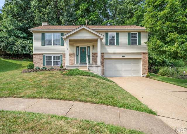 Property at 1808 Charity Ct, Fenton, MO 63026, 3 beds, 3 baths
