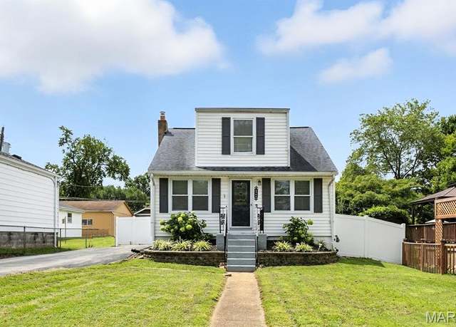 Property at 6968 Winona Ave, St Louis, MO 63109, 3 beds, 2 baths