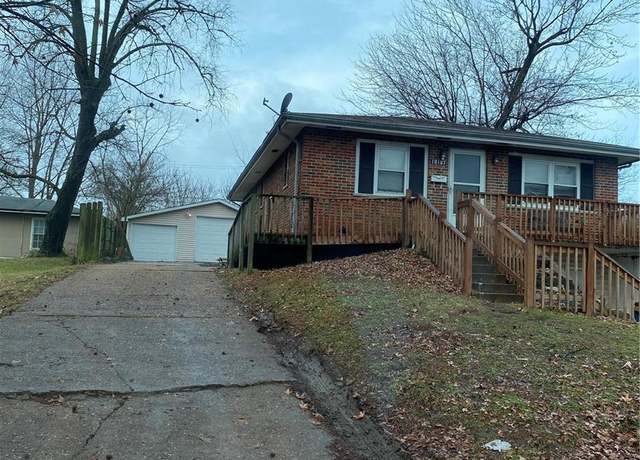 Property at 10107 Castle Dr, St Louis, MO 63136, 4 beds, 3 baths