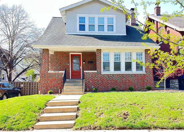 Property at 7496 Teasdale Ave, St Louis, MO 63130, 2 beds, 1.5 baths
