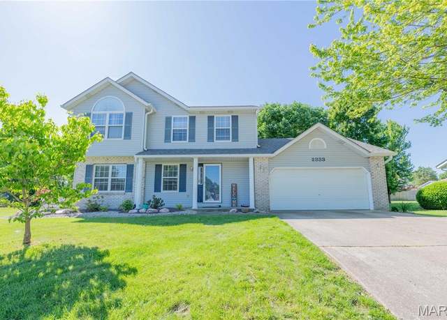 Property at 2333 Westchester Dr, Maryville, IL 62062, 3 beds, 3.5 baths