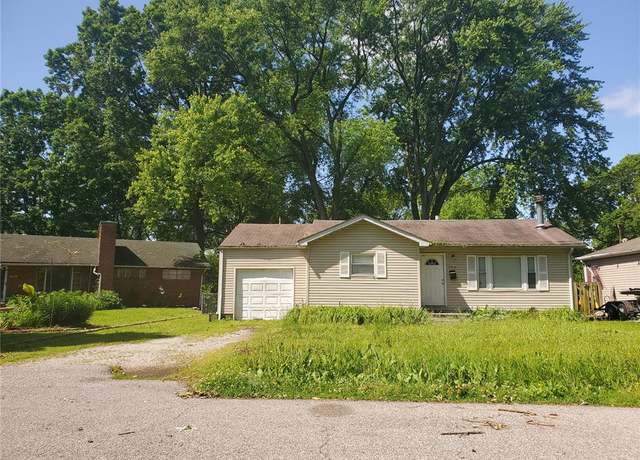 Property at 768 Leon St, Cahokia, IL 62206, 3 beds, 1 bath