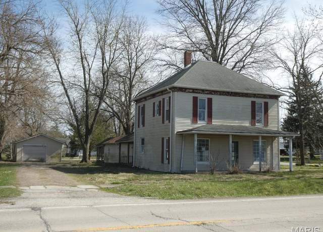 Property at 309 Talmadge St, Witt, IL 62094, 3 beds, 1 bath