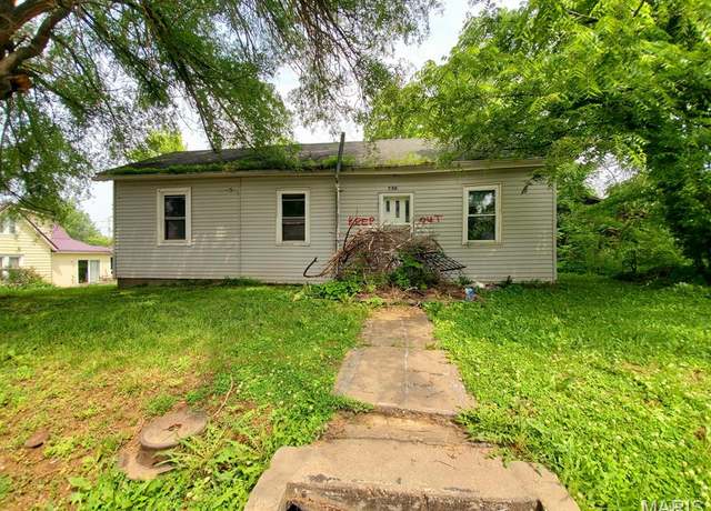 Property at 403 S 6th St, La Grange, MO 63448, 3 beds, 1 bath