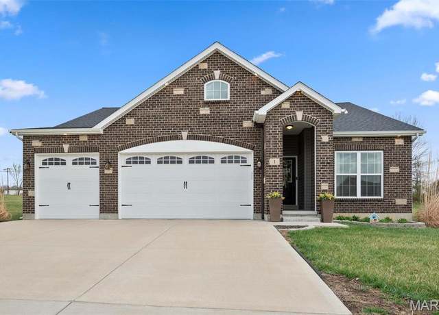 Property at 1 Green Ash Ct, Troy, MO 63379, 3 beds, 2 baths